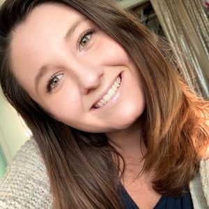 Meet your Posher, Marlea